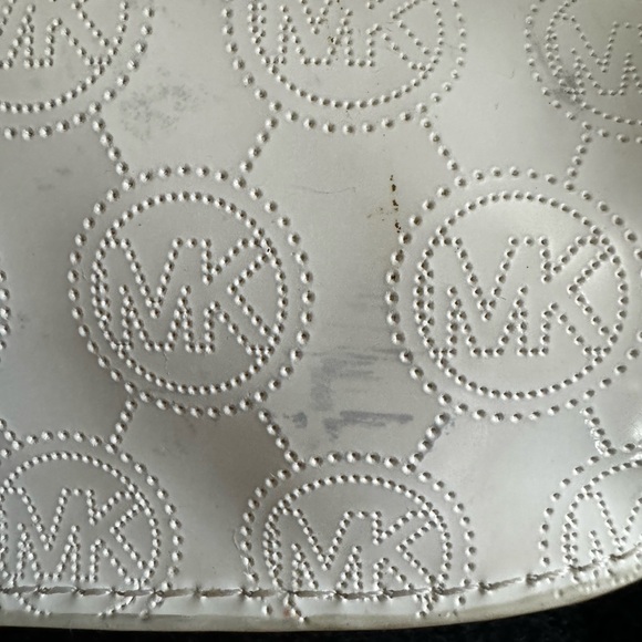 Michael Kors Large Double Handle Satchel, Monogram, Wristlet & Dust Bag Included - Picture 12 of 12